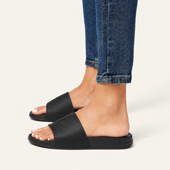 FitFlop Global FG-EQ3 all-black rubber slides, gallery view 1